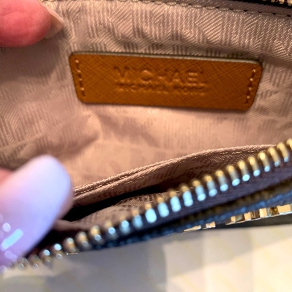 Michael Kors Specchio Jet Set Travel Wristlet NWT - Picture 11 of 11